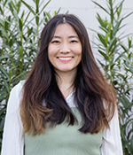Sociology alumna Houa Vang
